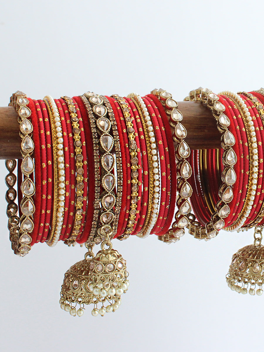 Yuvisha Bangle Set / Stack-Red