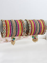 Yashika Bangle Set / Stack