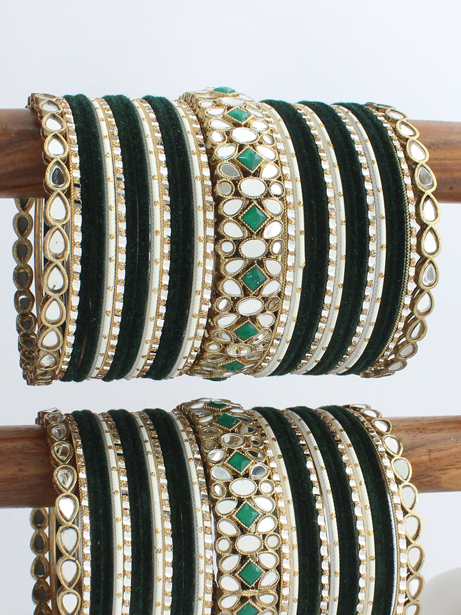 Sharvika Bangle Set / Stack-Green