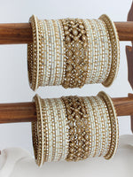 Yashvi Bangle Set / Stack-White 