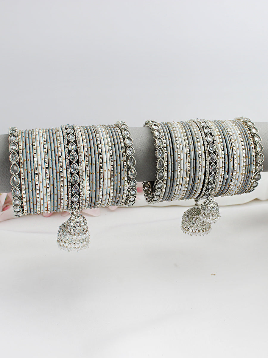 Ahanvi Bangle Set / Stack
-Grey 