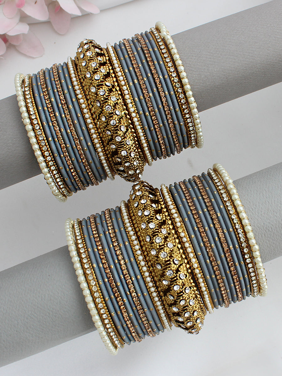 Shubhra Bangle Set / Stack-Grey 