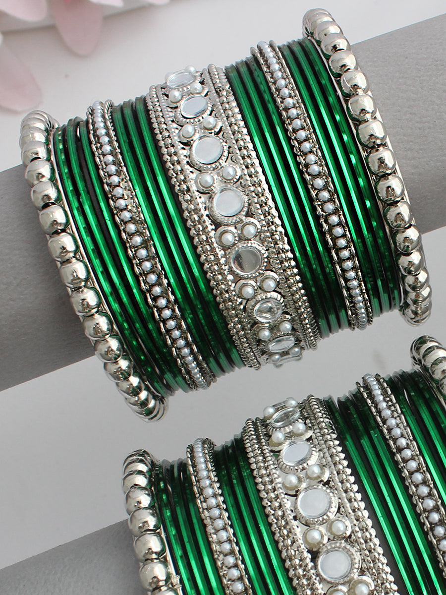 Vrishti Bangle Set / Stack -Green 