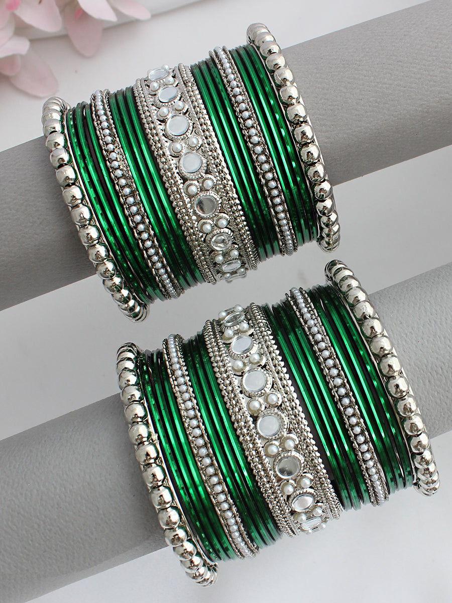 Vrishti Bangle Set / Stack -Green 