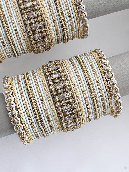 Nabhya Bangle Set / Stack-White
