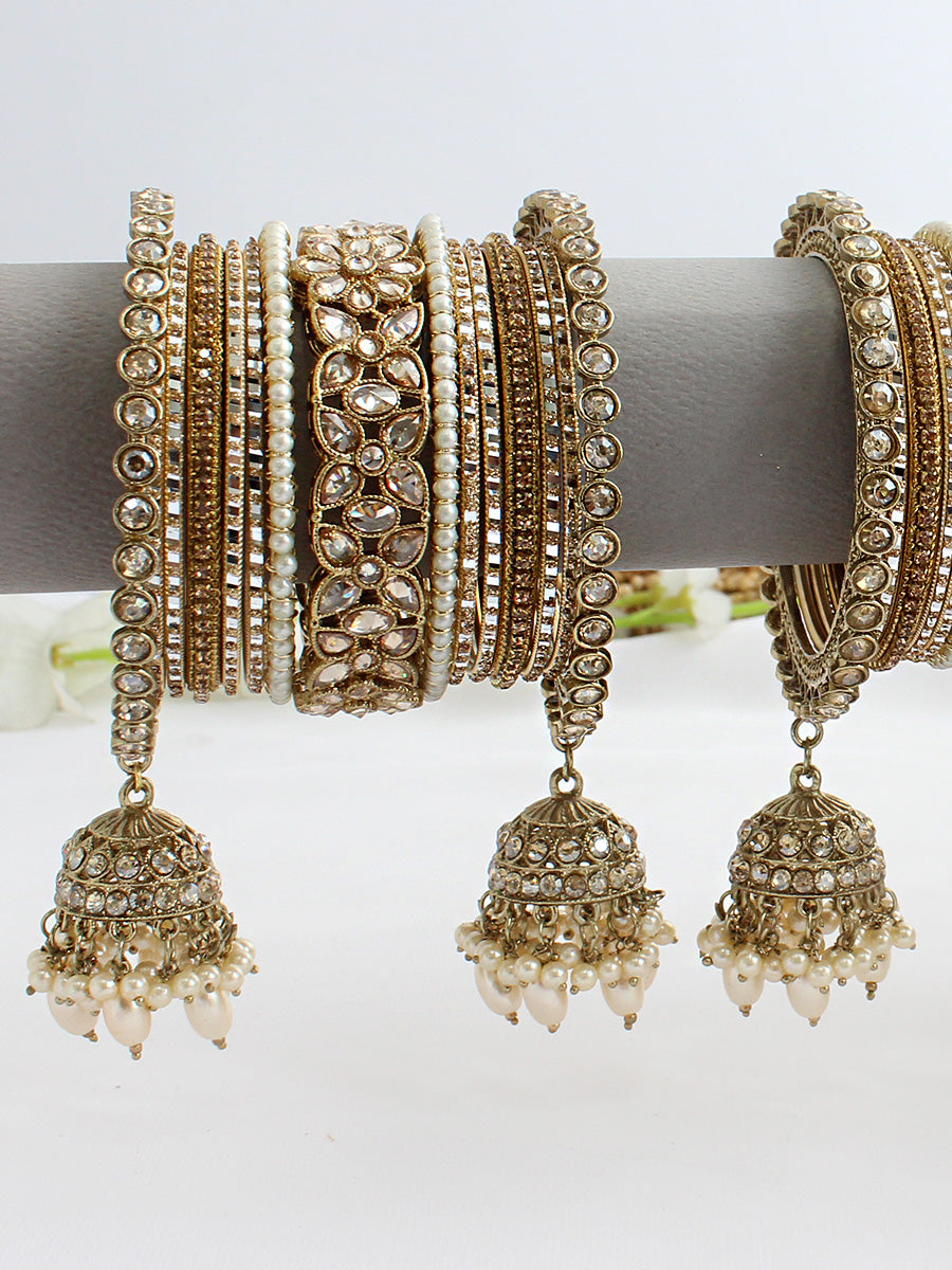 Udvi Bangle Set / Stack-Gold