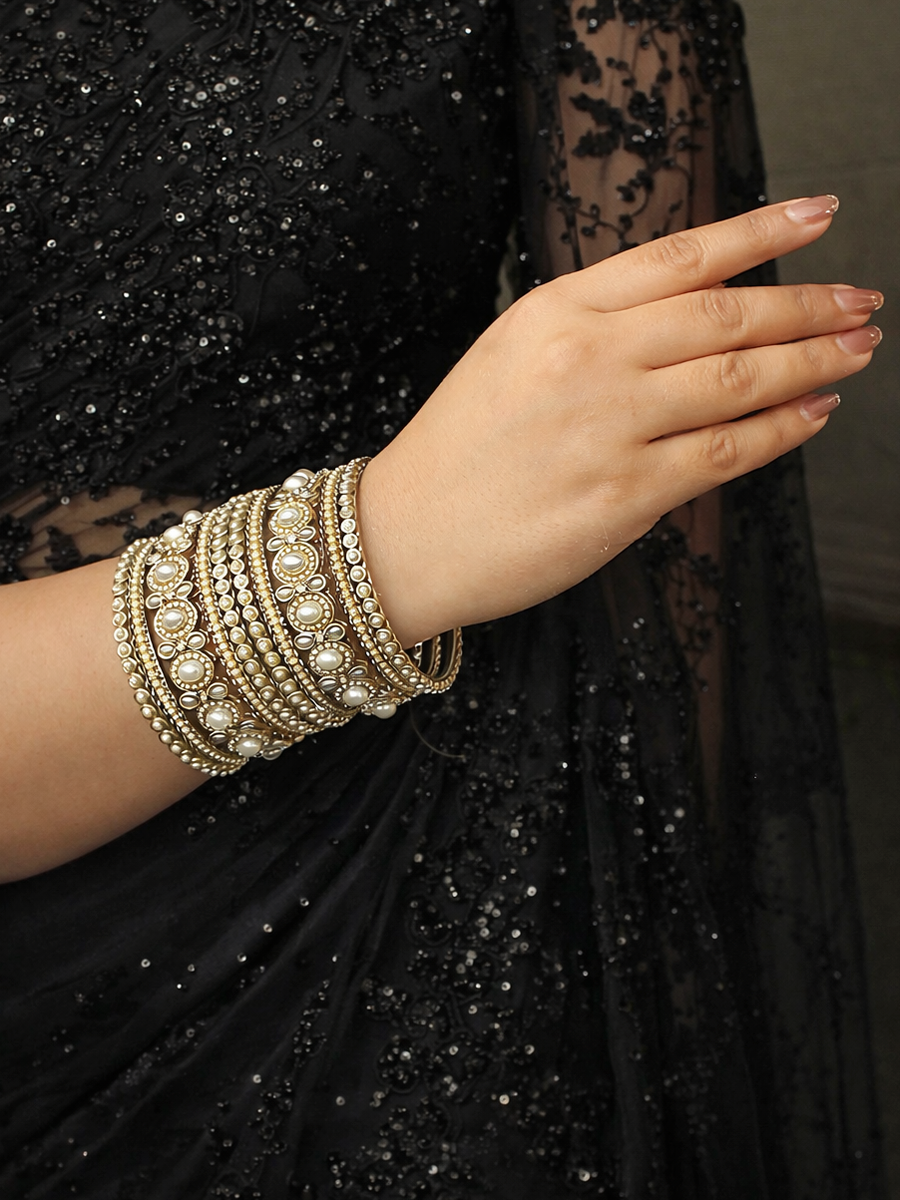 Lavika Bangle Set / Stack