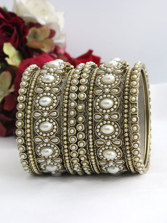 Lavika Bangle Set / Stack