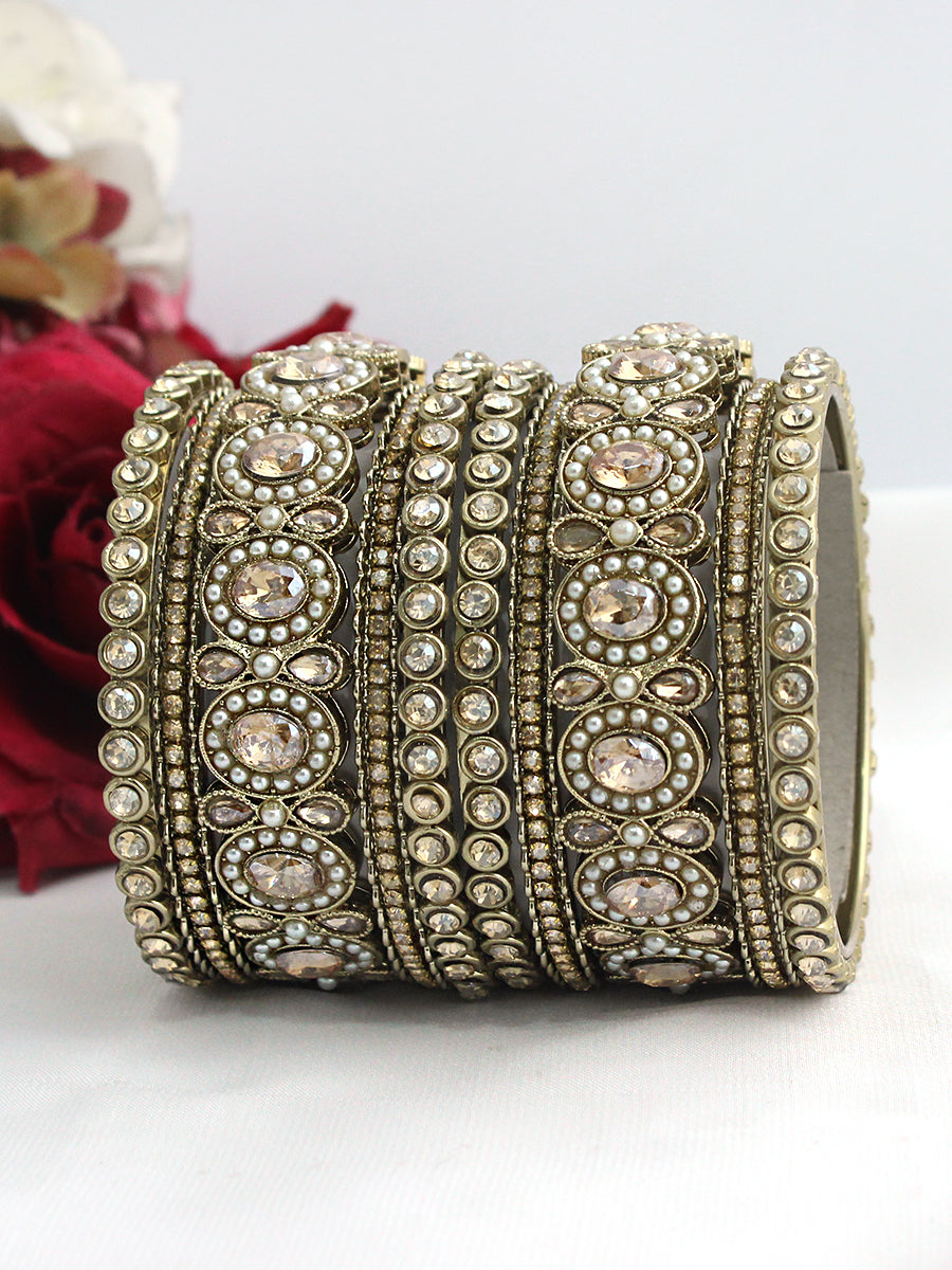 Lavika Bangle Set / Stack