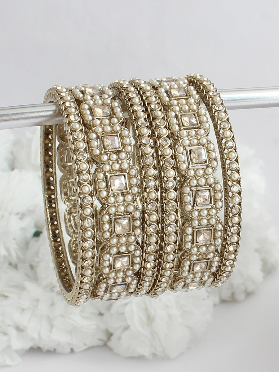 Jivika Bangle Set / Stack-Gold