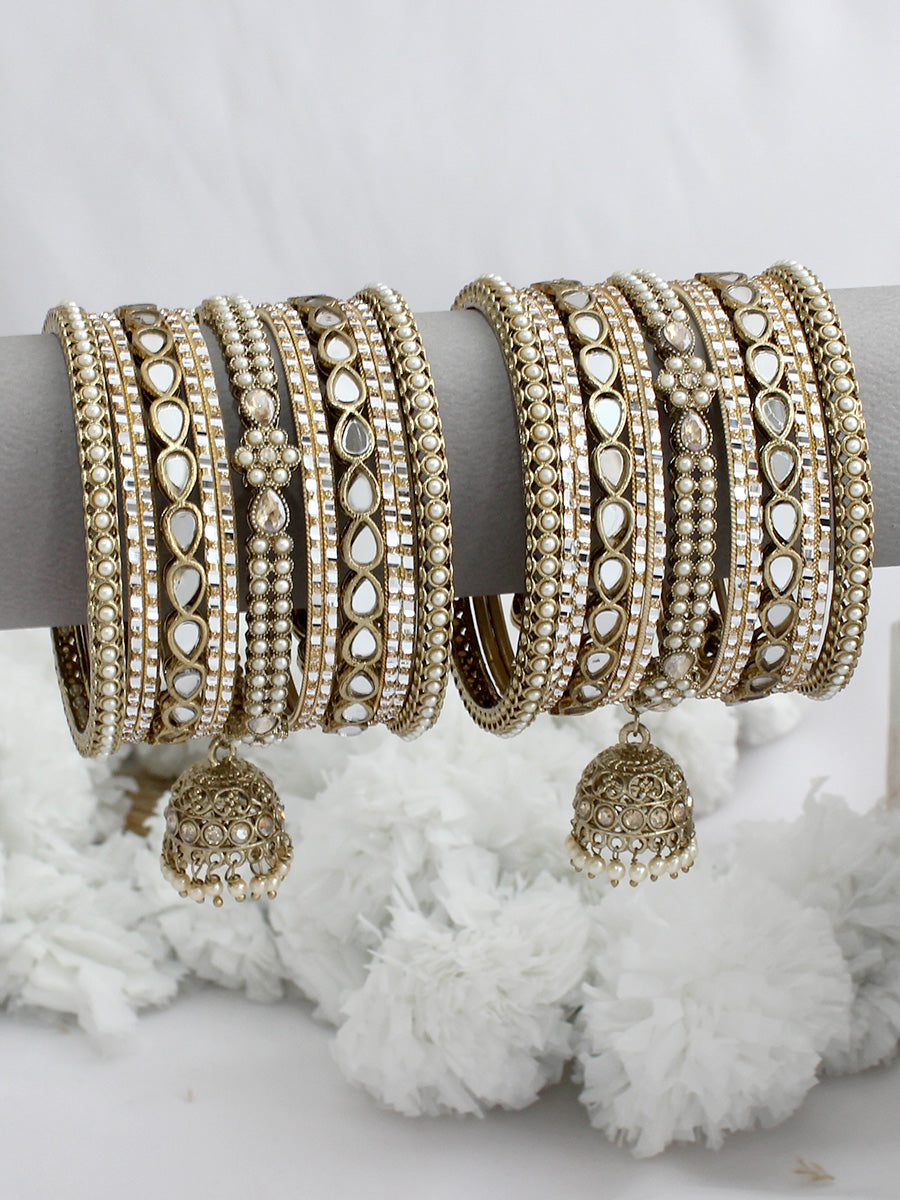 Takshi Bangle Set / Stack