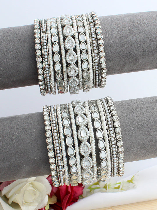 Shrika Bangle Set / Stack-Silver