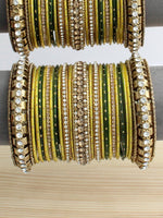 Aarvi Bangle Set / Stack-Yellow
