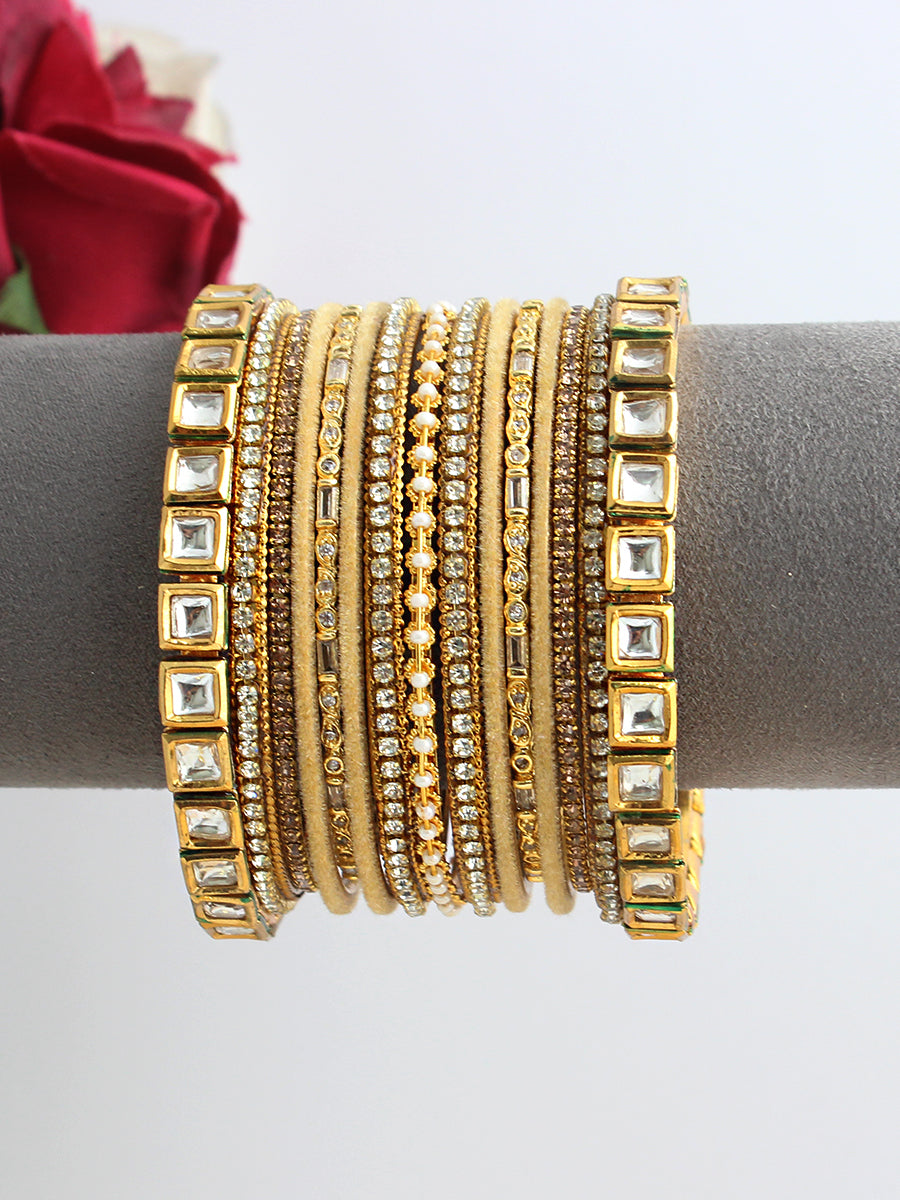 Zubia Bangle Set / Stack-Gold