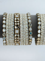 Virika Bangle Set / Stack-White