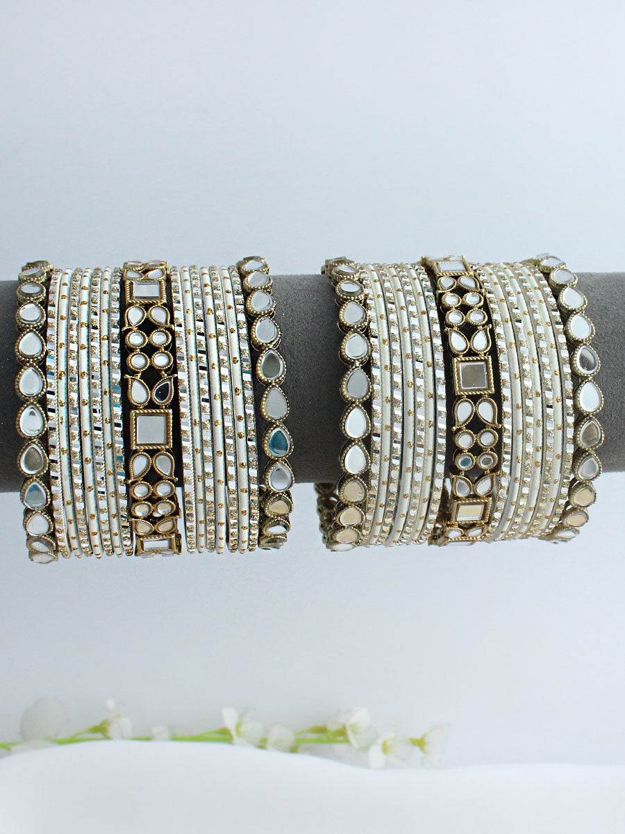 Virika Bangle Set / Stack-White