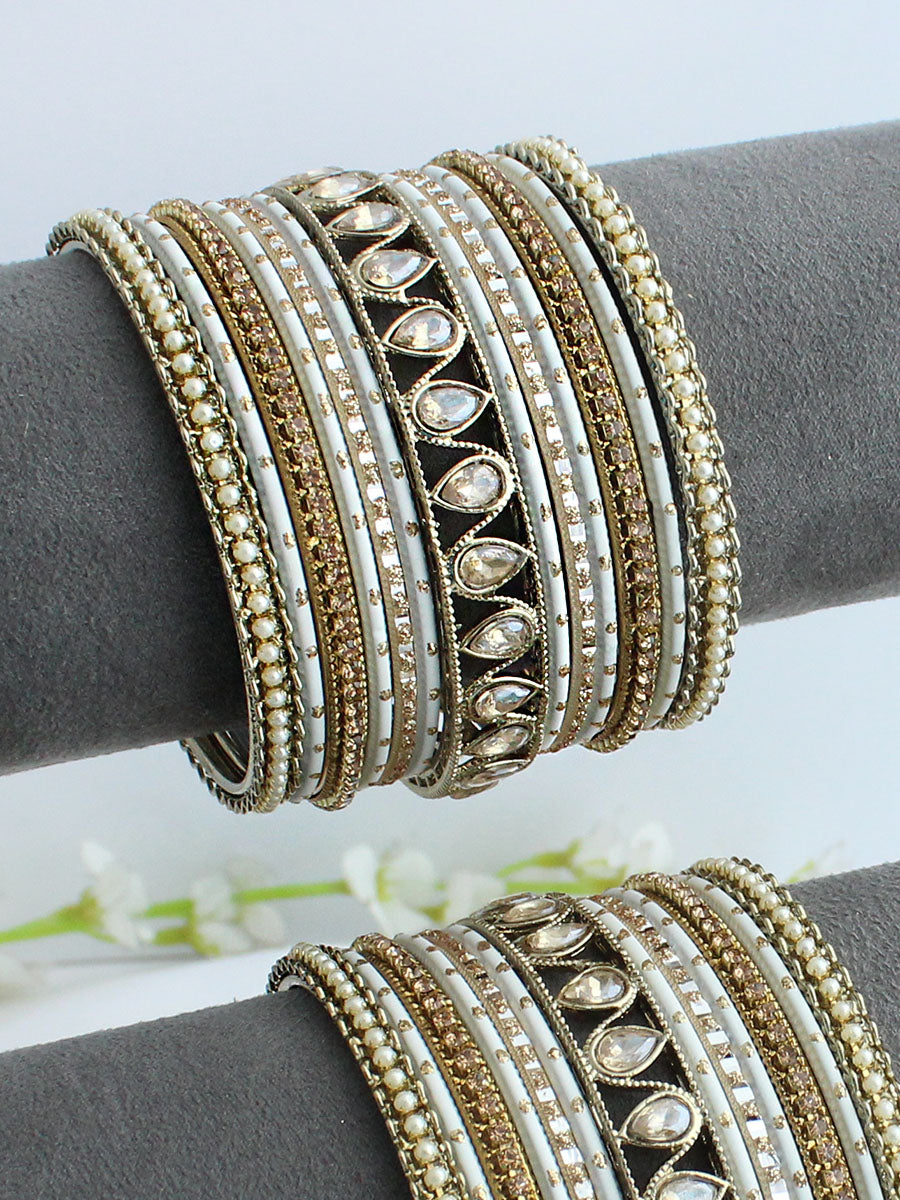 Shambhavi Bangle Set / Stack