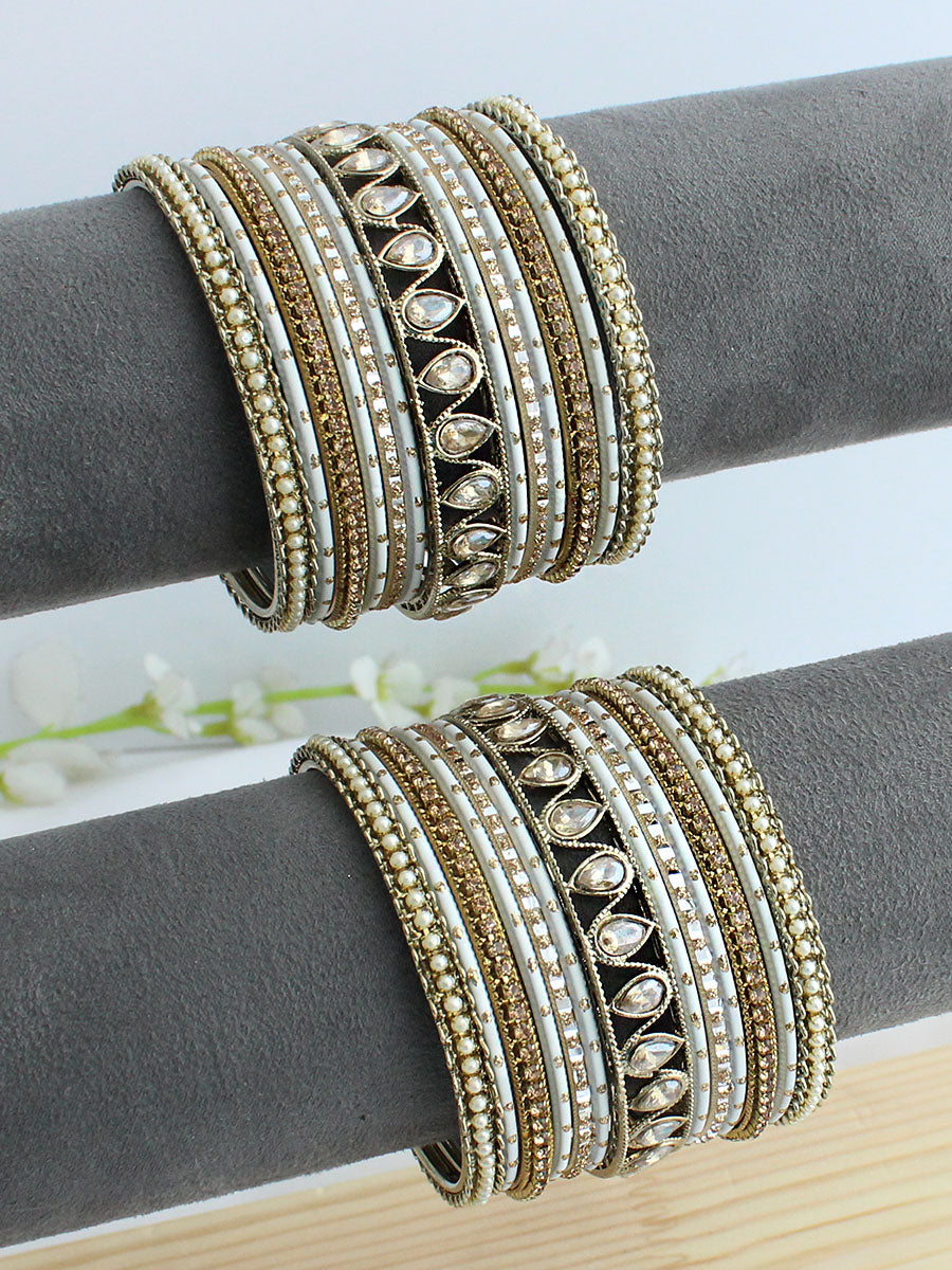 Shambhavi Bangle Set / Stack