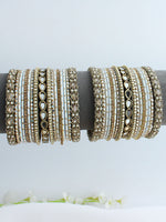 Agrima Bangle Set / Stack-White