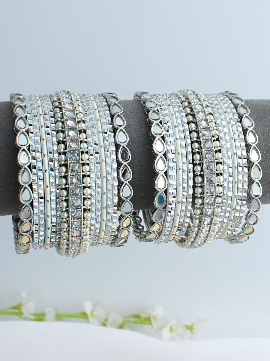 Nakshita Bangle Set / Stack-Silver