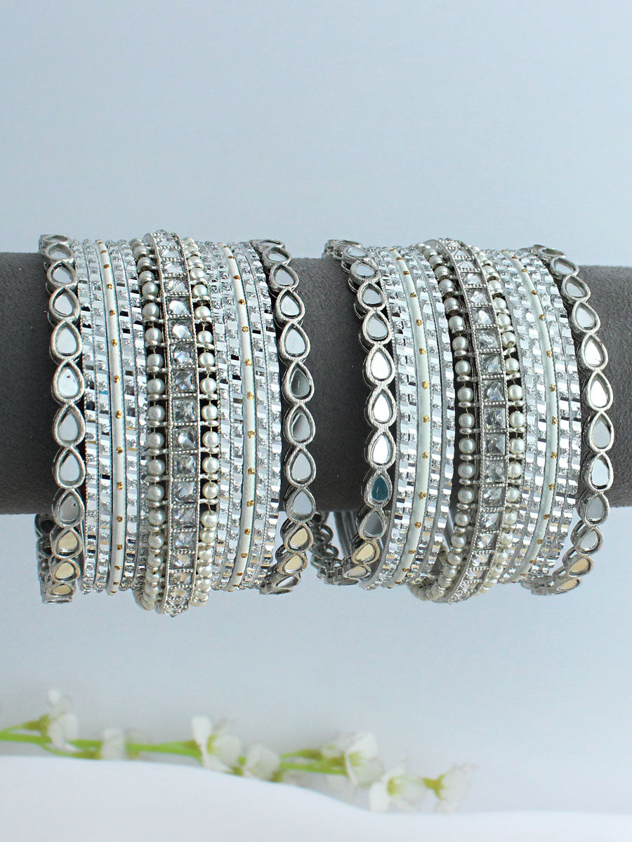 Nakshita Bangle Set / Stack-Silver
