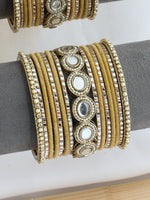 Kaveri Bangle Set / Stack-Gold