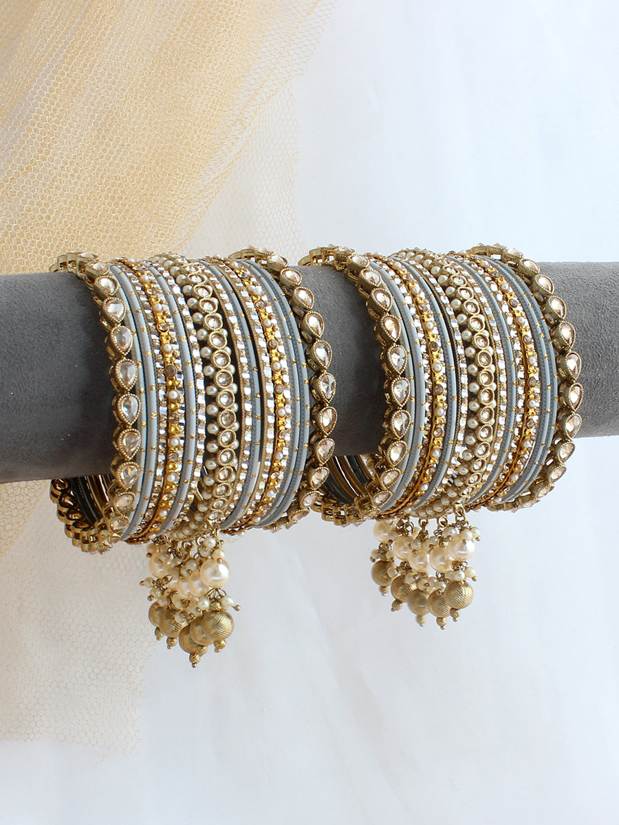 Meenakshi Bangle Set / Stack-Grey