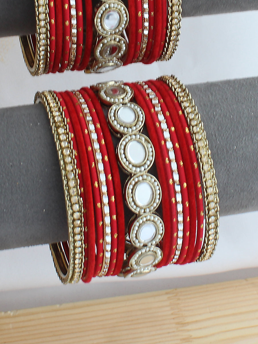 Vasudha Bangle Set / Stack-Red