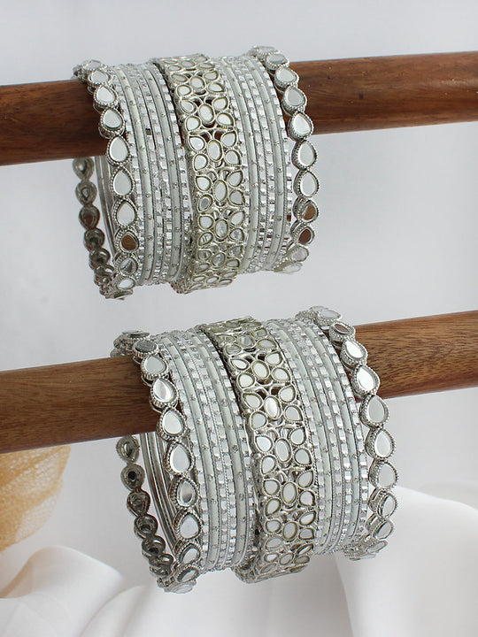 Saisha Bangle Set / Stack-Silver