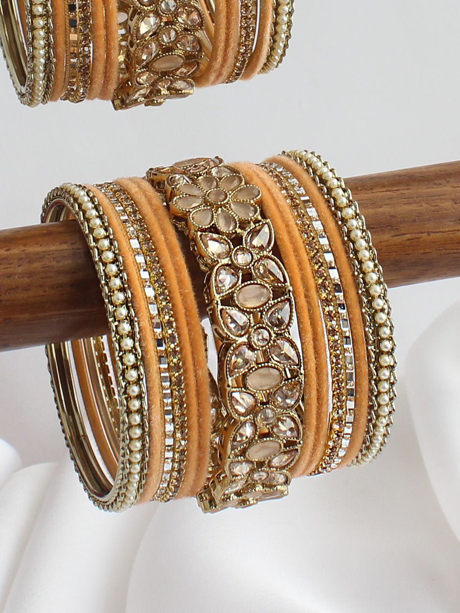 Arushka Bangle Set / Stack-Peach