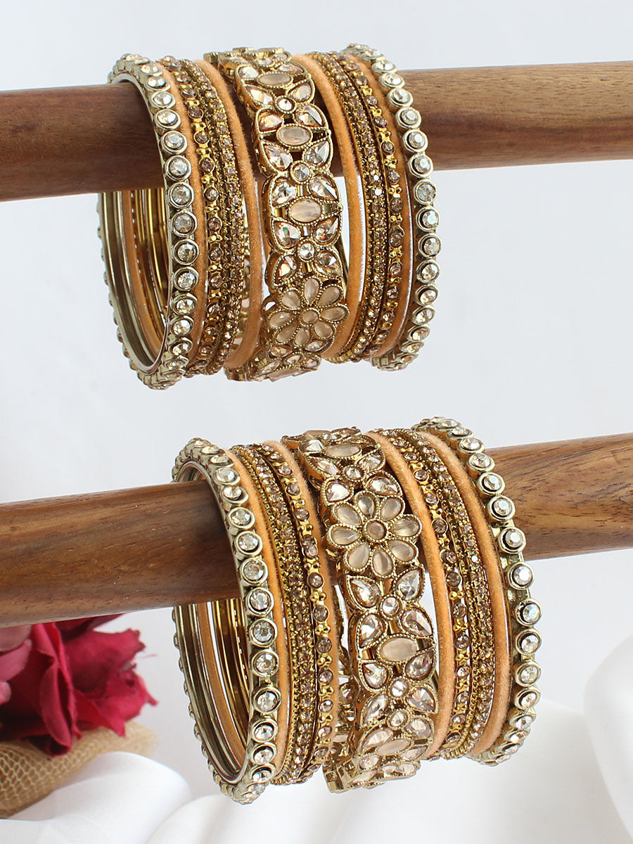 Ashmita Bangle Set / Stack