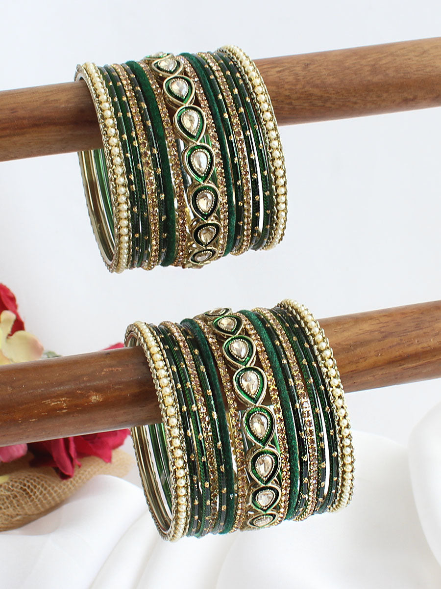 Tejasvini Bangle Set / Stack-Green

