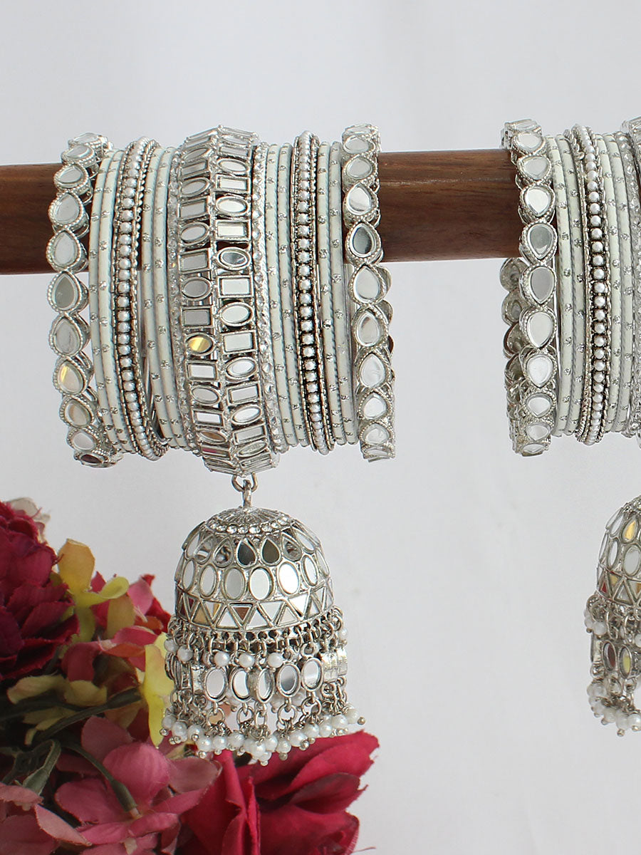 Shrika Bangle Set / Stack-Silver