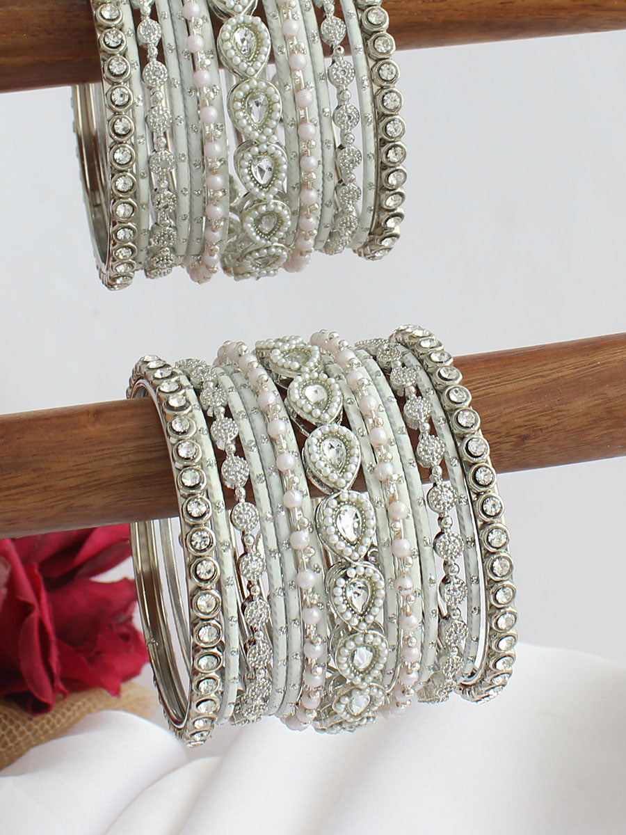 Ashly Bangle Set / Stack-White