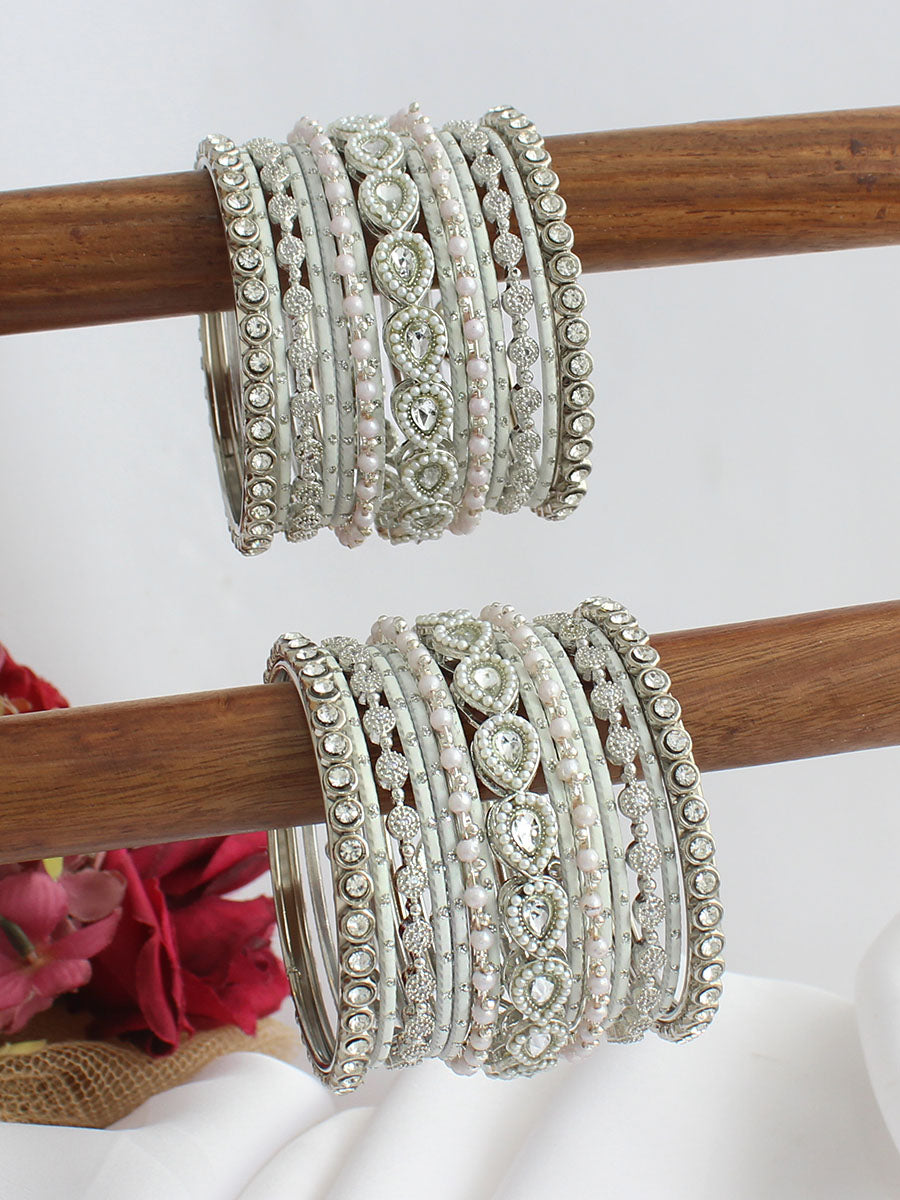 Ashly Bangle Set / Stack-White