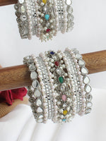 Nishi Bangle Set / Stack-Multicolor