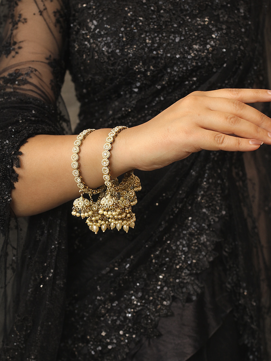 Navdha Jhumki Bangle Set