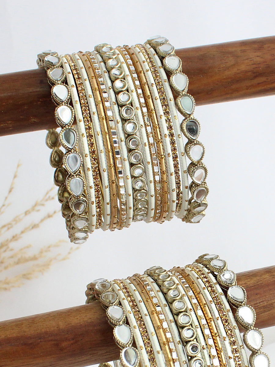 Umera Bangle Set / Stack-White
