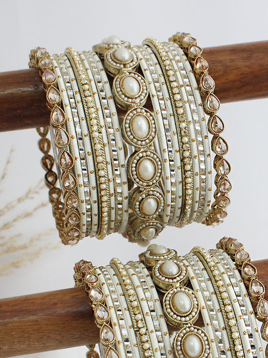 Nehal Bangle Set / Stack-White