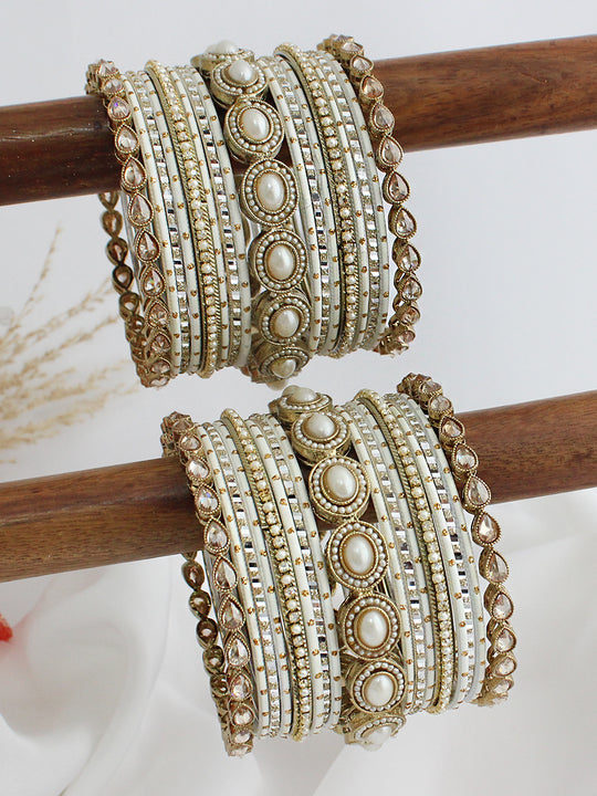 Nehal Bangle Set / Stack-White