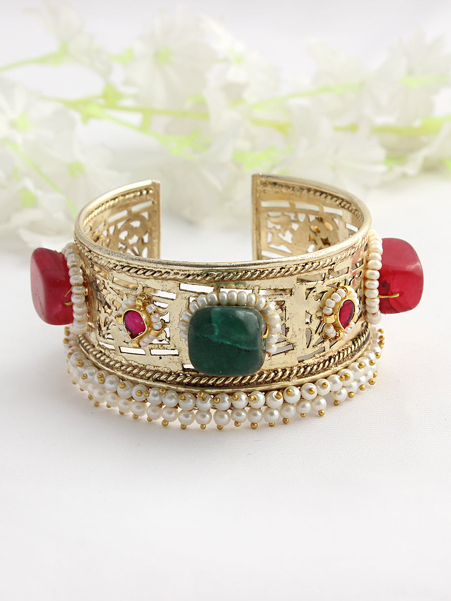Sheel Cuff Bangle / Bracelet