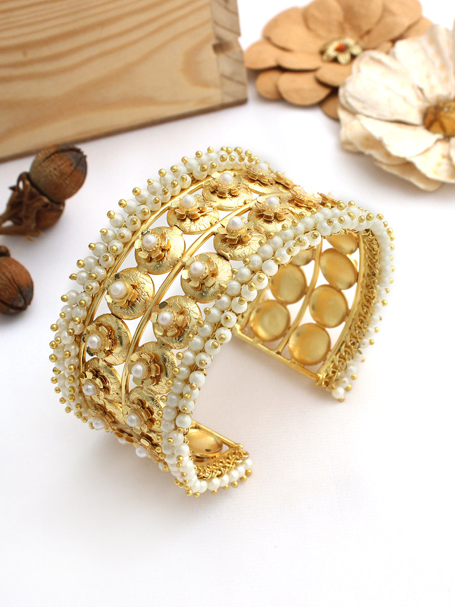Nabhya Cuff Bangle / Bracelet-Gold