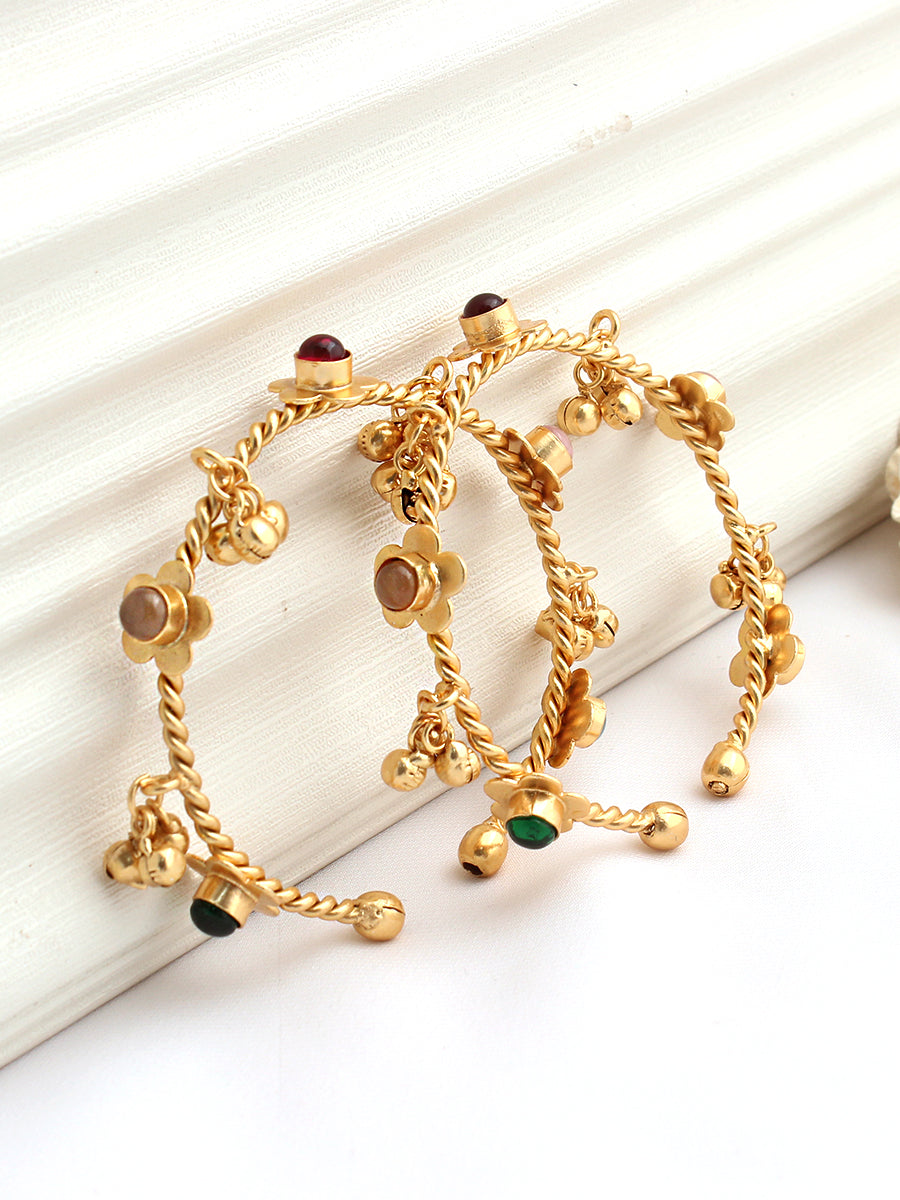 Varnika Bangle Set-Multicolor