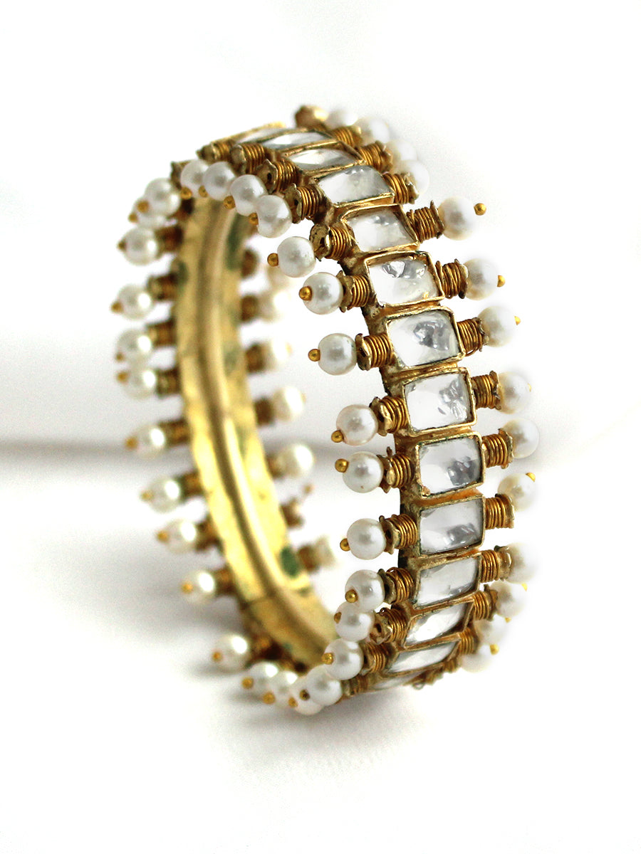 Pallavi Kundan Bangle-Antique Gold