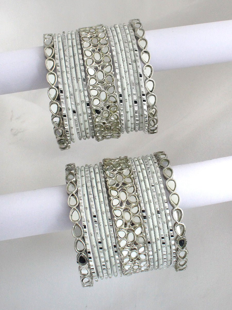 Ruhana Bangle Set / Stack-White