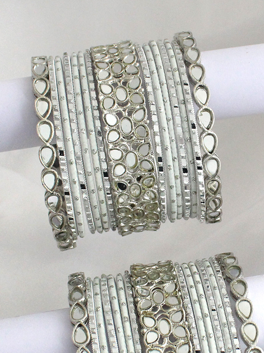 Ruhana Bangle Set / Stack-White