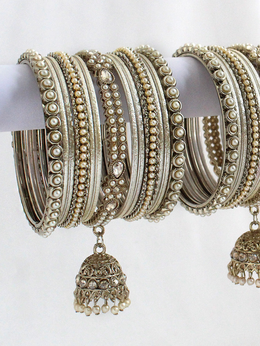 Ahanvi Bangle Set / Stack-Gold