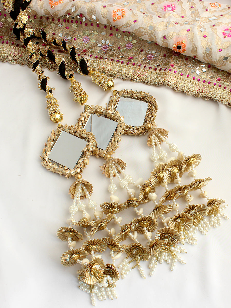 Parineet Paranda / Parandi Hair  Accessories