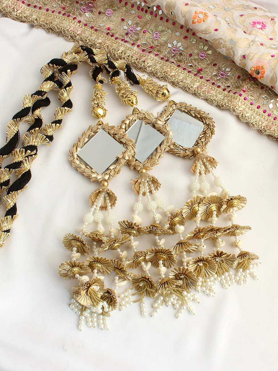 Parineet Paranda / Parandi Hair  Accessories-Gold