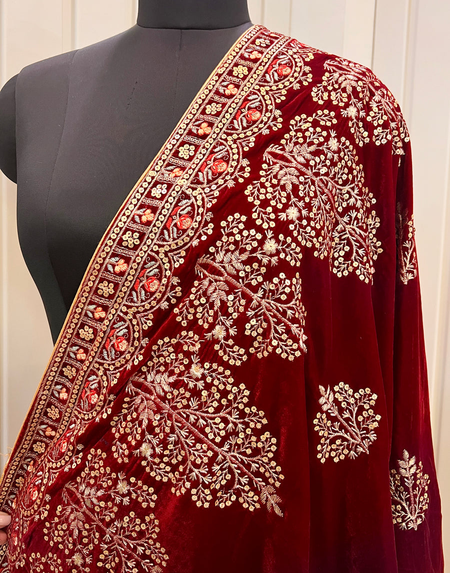 Avisha Dupatta-Maroon